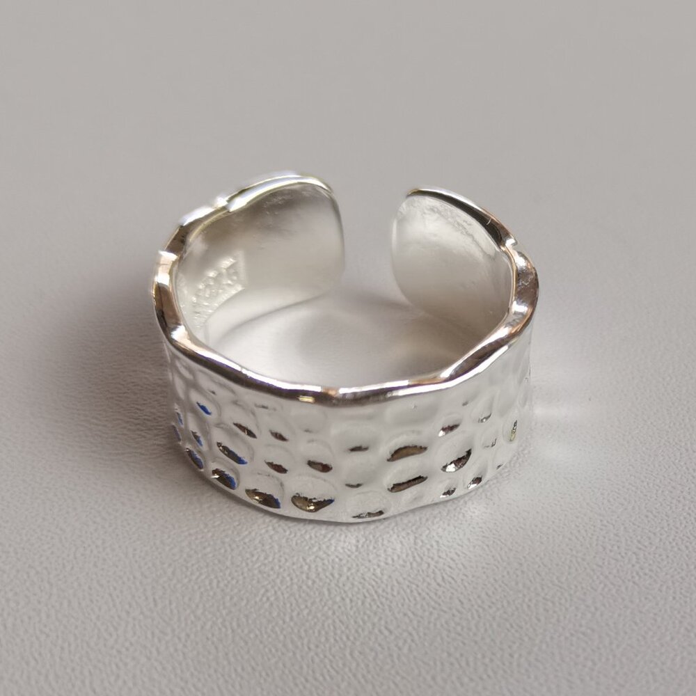 Second-hand women's fashion sterling silver rings